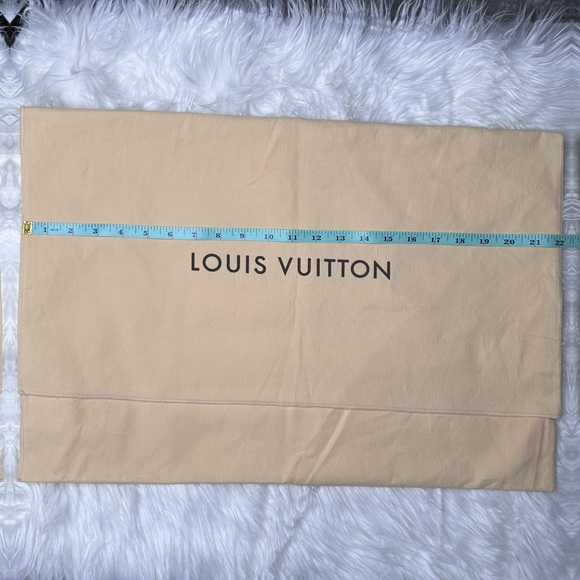 LV Fold-over Dustbag #025 - 22” x 15” - Picture 4 of 9
